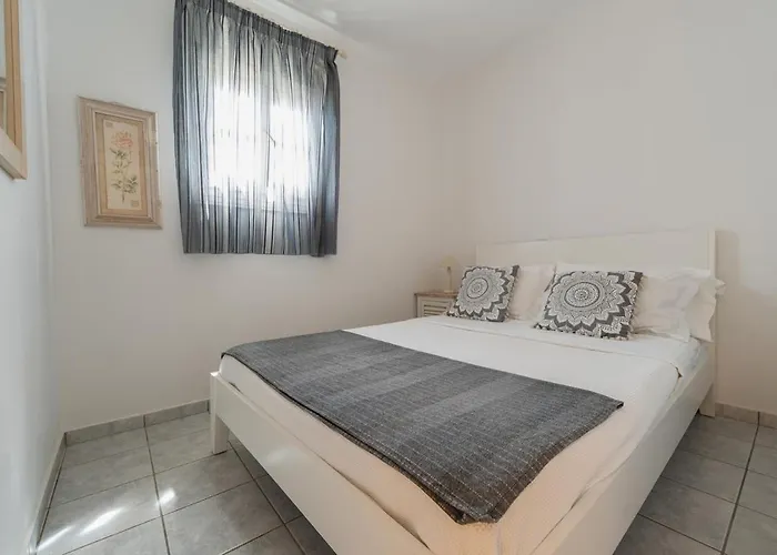 Orea Beachfront By Mykonos Mood Villa *