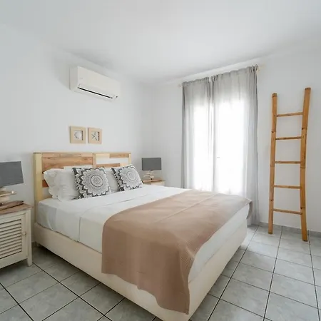 Orea Beachfront By Mykonos Mood 칼라파티스