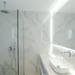 Orea Beachfront By Mykonos Mood * 卡拉法蒂斯